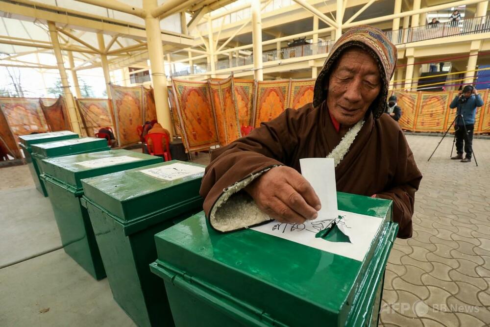 チベット亡命政府総選挙 世界27か国で投票、中国は「茶番」