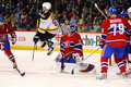 ショットをセーブするカナディアンズのキャリー・プライス（%%Carey Price%%、右2）。(c)AFP/Getty Images/Phillip MacCallum