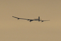 ベルギー・ザベンテム（Zaventem）上空を飛ぶソーラー飛行機「ソーラー・インパルス（Solar Impulse）」（2011年5月13日撮影）。(c)AFP/BELGA/JULIEN WARNAND