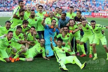 バルセロナが23度目のリーグ優勝、メッシが決勝点 写真15枚 国際