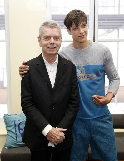 潜水艦モチーフに注目、「ルシアン ペラフィネ」15年春夏メンズ