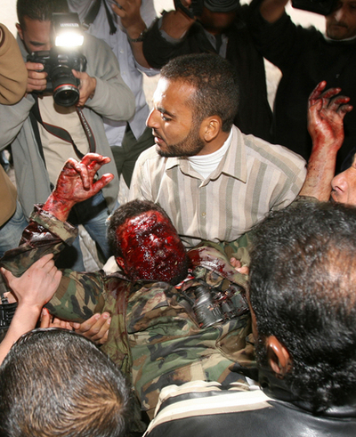 ガザの武装勢力がイスラエル領内に進攻、9人死亡