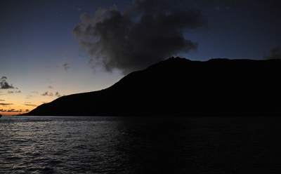 中国の防空識別圏、米国も容認せず