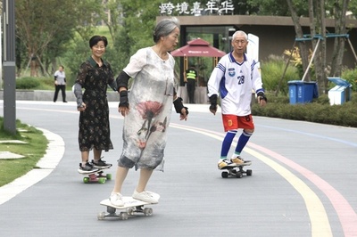 中国のシニア層 おしゃれなライフスタイルを追求