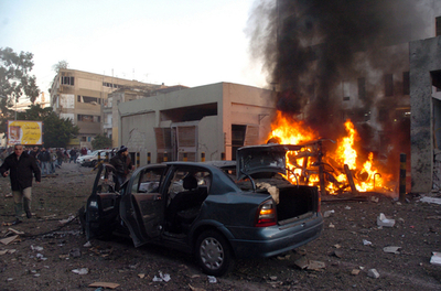 ベイルートで米大使館の車両を狙ったとみられる爆弾が爆発、3人が死亡