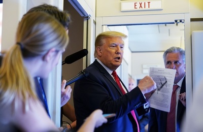 G7サミット、ロ韓豪印も招き秋に延期の意向 トランプ氏