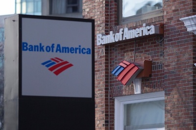 銀行のATMから助けを求める手書きのメモ、米テキサス州