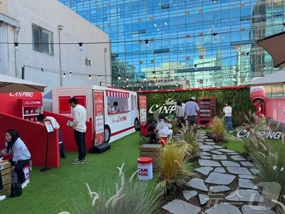 韓国・都市の中でキャンプ気分…「缶入りの豚肉製品」メーカーが体験イベントで若者魅了