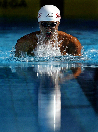 北島 男子100メートル平泳ぎで優勝