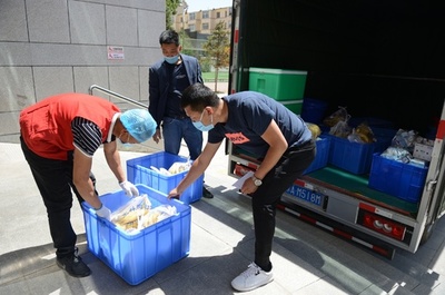 フフホトの40校で弁当の給食開始、ご飯のお代わりは無料 中国