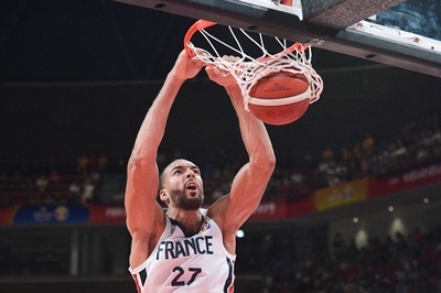 仏代表ビッグマンがFIBA批判、早朝の薬物検査に「配慮が全くない」
