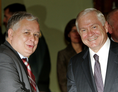 ゲーツ長官、ミサイル防衛システムについて協議 - ポーランド