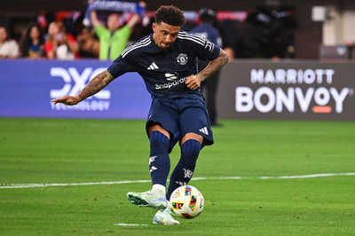 チェルシーがサンチョと契約、スターリングはアーセナルへ