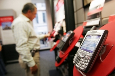 米国で携帯ネット接続が急増、前年同期比2.5倍