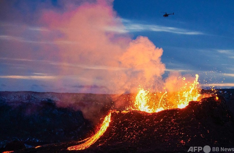 アイスランド噴火 新たな亀裂から第3の溶岩流 写真15枚 国際ニュース Afpbb News