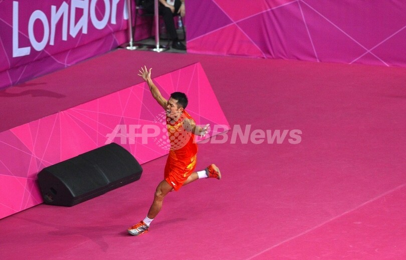 林丹がバドミントン男子シングルスで連覇