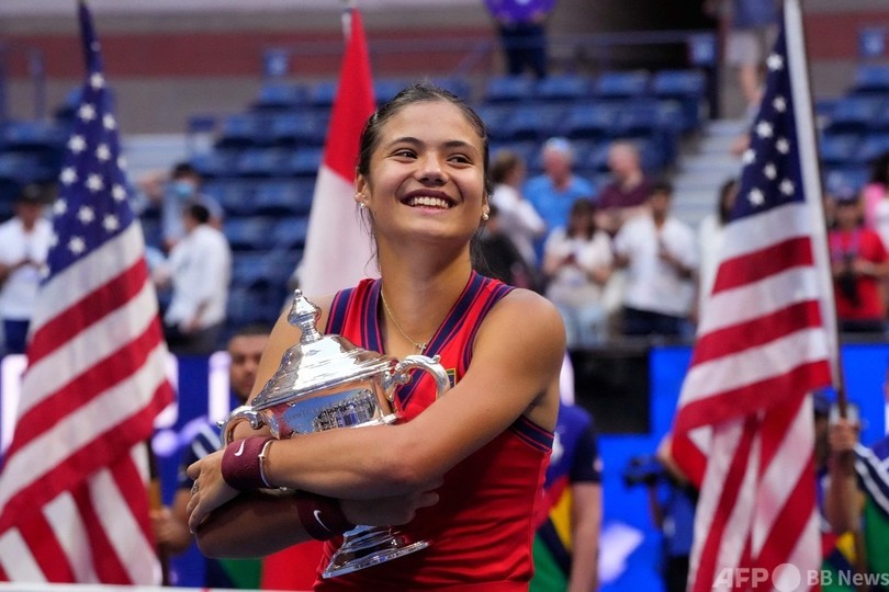 18歳ラドゥカヌが全米OP優勝 予選から史上初のグランドスラムV