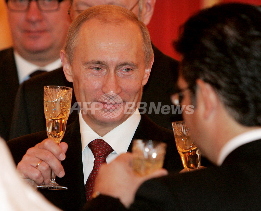 プーチン大統領の首相就任要請はシナリオ通り 写真2枚 国際ニュース Afpbb News