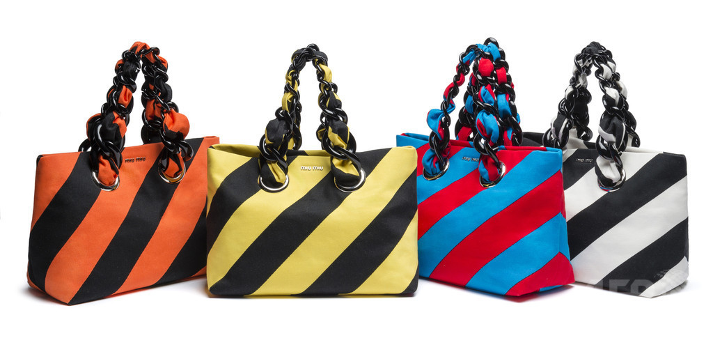 miu miu ミュウミュウ　ハンドバッグ　ハワイにて購入 miu miu ミュウミュウ ハンドバッグ ハワイにて購入