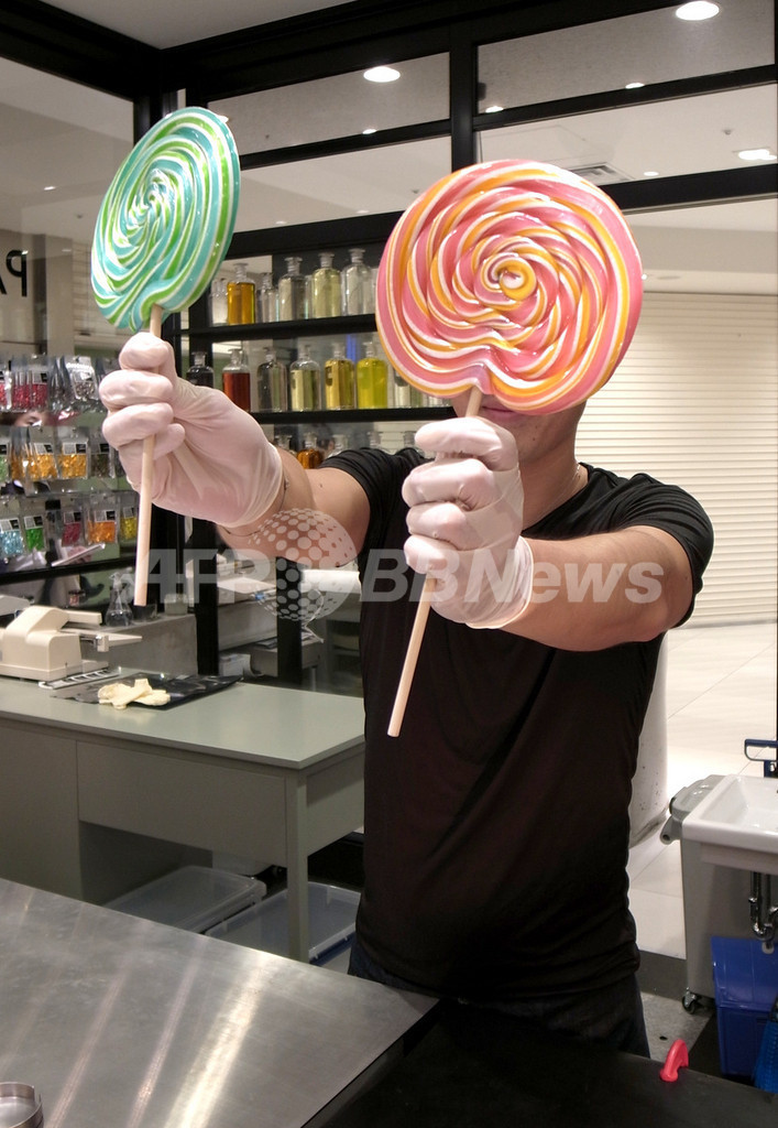 アートキャンディの「パパブブレ」、大丸東京店にオープン