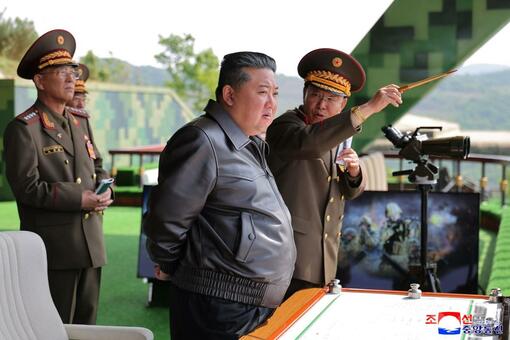 北朝鮮特殊部隊、戦車部隊と合同訓練 金氏が視察 写真14枚 国際
