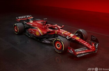 フェラーリが2024年の新車「SF-24」発表 写真7枚 国際ニュース