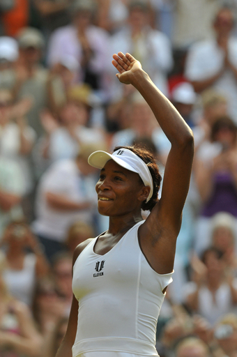ヴィーナス サフィナに快勝し3年連続決勝進出、ウィンブルドン選手権