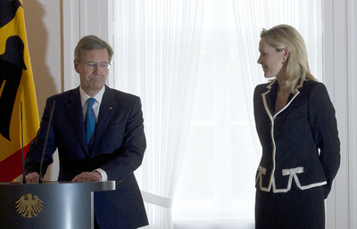 汚職疑惑のウルフ独大統領が辞任