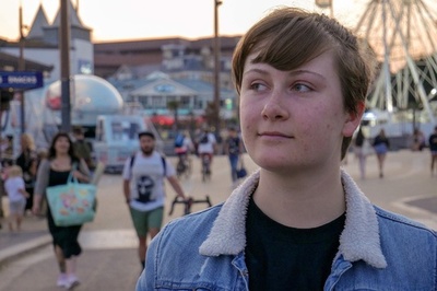 英トランスジェンダー、NHSの手術待ちの長さに苦悩