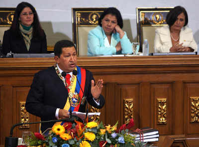 チャベス大統領、FARCの「テロ組織」指定解除を要請