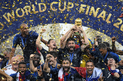 フランスが通算2度目のW杯制覇、ポグバやエムバペの活躍でクロアチア破る