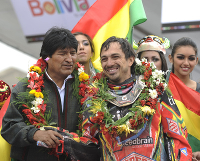 四輪はサインツ、二輪はバレダ・ボートが制す ダカールラリー