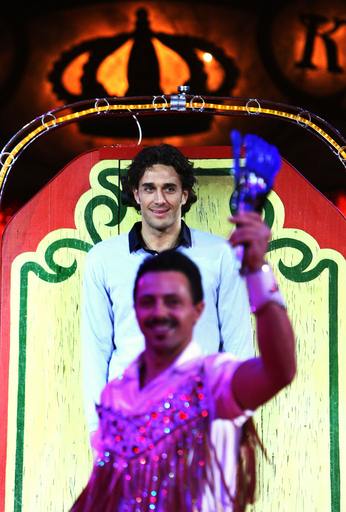 バイエルンの選手がサーカスに参加