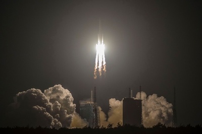 中国、世界最大級のロケット打ち上げ 20年火星探査へ前進