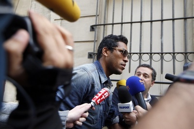 頭突きのブランドン、出廷へ