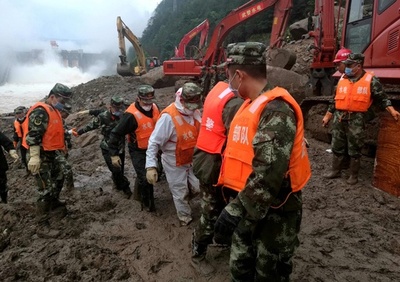 中国建設現場の土砂崩れ、死者26人に
