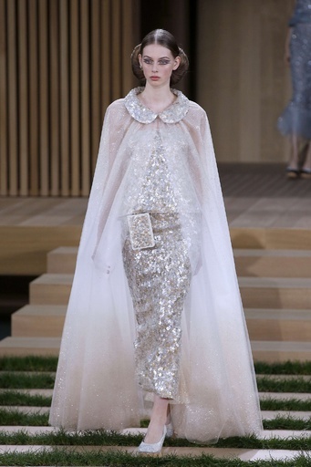 「シャネル」16年春夏パリ・オートクチュール