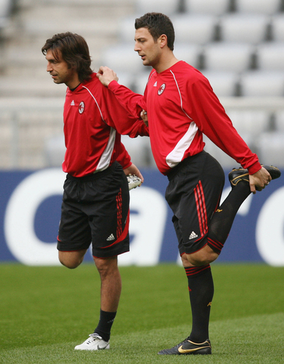 ＜サッカー 欧州チャンピオンズリーグ＞ACミラン バイエルンとの第2戦へ向けて最終調整 - ドイツ