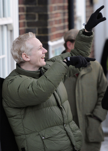 アサンジ容疑者、米で立件の動きに懸念