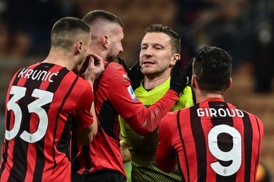 ミランが後半ATの失点で逆転負け、首位浮上ならず