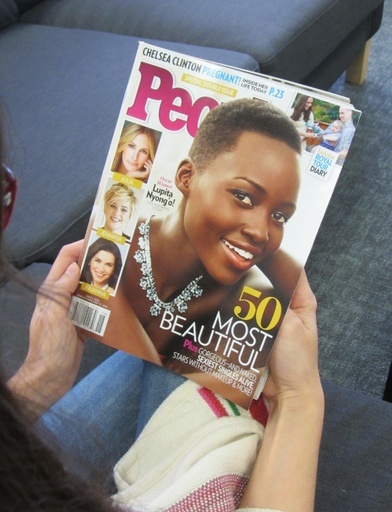 「最も美しい人」にオスカー女優ルピタ・ニョンゴ、米ピープル誌