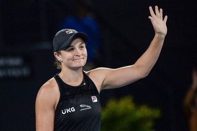 バーティ8強入り、ガウフに逆転勝ち アデレード国際1