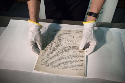 ノーベルの遺言状公開、13日から一般向け展示へ