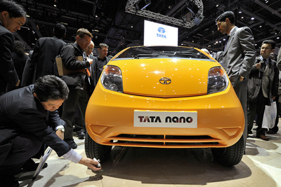 印タタ、ジュネーブで世界最低価格車「Nano」を発表