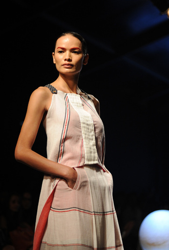 インド最高峰のファッションショーに初のトランスジェンダーモデル