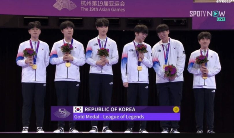 杭州アジア競技大会LOL種目で金メダルを獲得した韓国代表チーム(c)KOREA WAVE