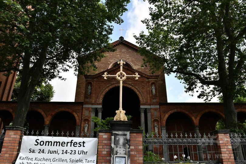 すべての人に開かれたイスラム教を、独ベルリンの新モスク