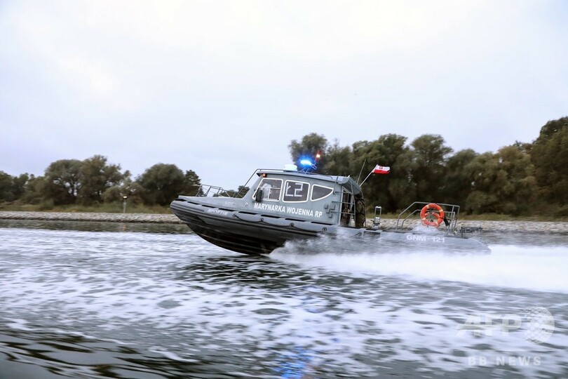 第2次世界大戦の巨大不発弾、処理作業中に爆発 けが人なし