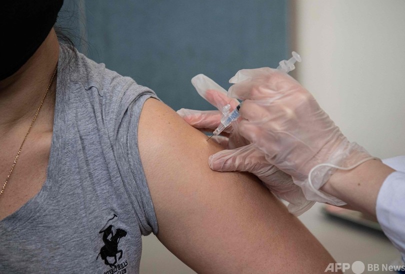 米NY、病院職員のワクチン義務化で接種率向上