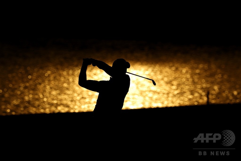 世界1位はスロープレーの常習者? 選手らが対応求める 世界1位はスロープレーの常習者? 選手らが対応求める